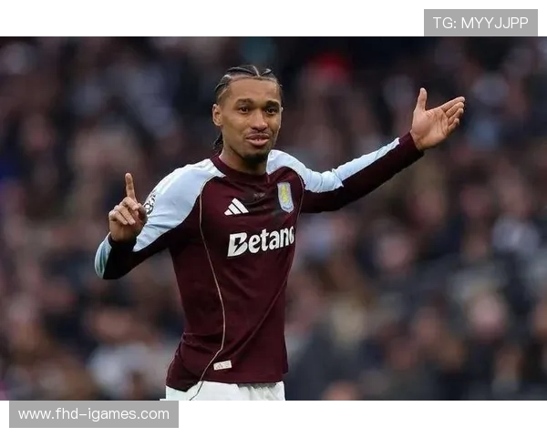 维拉中场卡马拉左膝后交叉韧带撕裂,赛季报销伤情更新